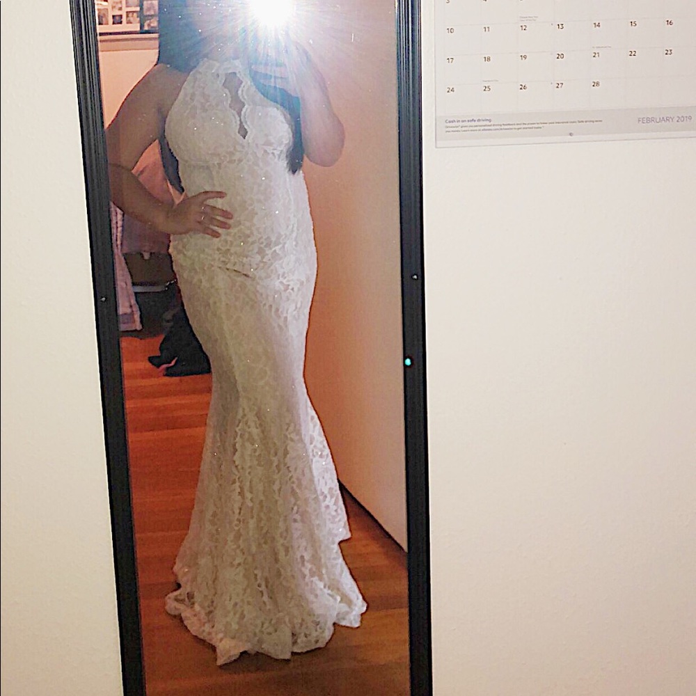 elegant long ivory lace formal dress